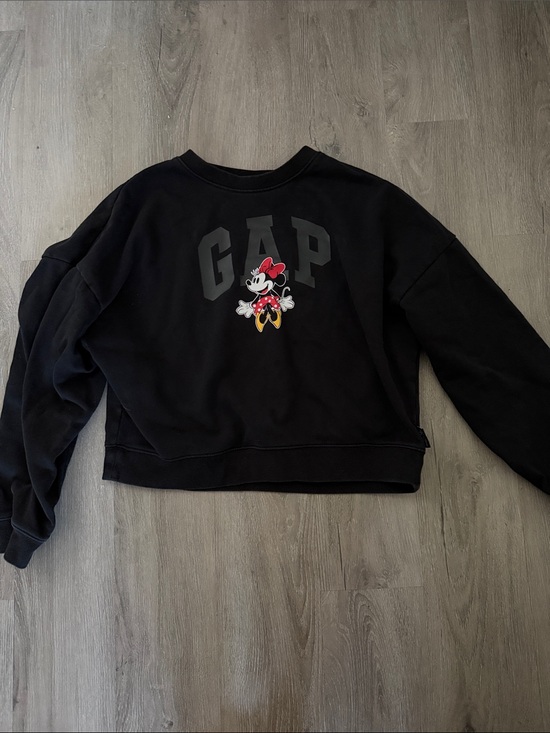GAP Sweaters - GAP Black Sweatshirt with Minnie Mouse Graphic